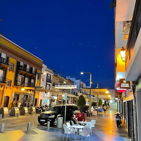 Вілла Patios De La Carmela Ісла-Крістіна Екстер'єр фото